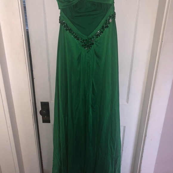 Prom/Formal Dress - Picture 5 of 5